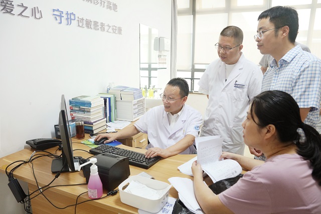 ��܊���������h����ս������B(y��ng)�����f�t(y��)�W(xu��)�ض�